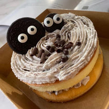 Load image into Gallery viewer, Riri Mini - Spooky Oreo (4&quot;inch)
